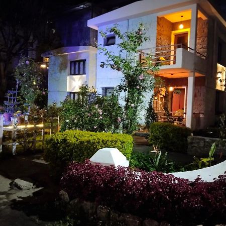 Hotel Seven Roads Kodaikanal Exteriör bild